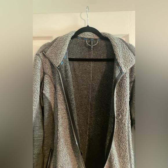Kuhl full zip jacket woman’s XL - Picture 2 of 5